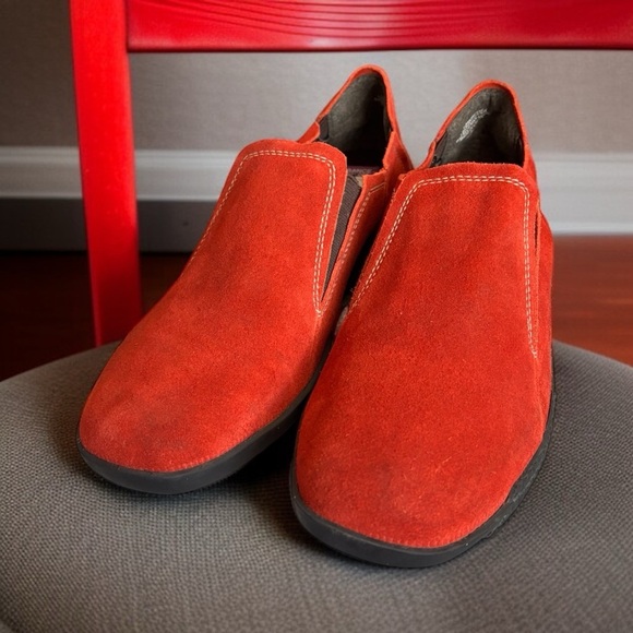 Easy Spirit Amorette Burnt Orange Suede Slip-On Shoes 8.5 M | Comfort Casual NWT - Picture 9 of 9